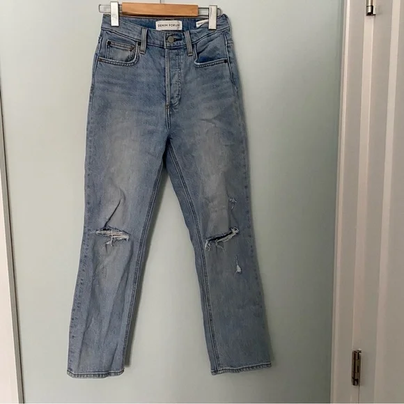 Aritzia Denim Forum Arlo Highrise Slim Jeans - Picture 2 of 8